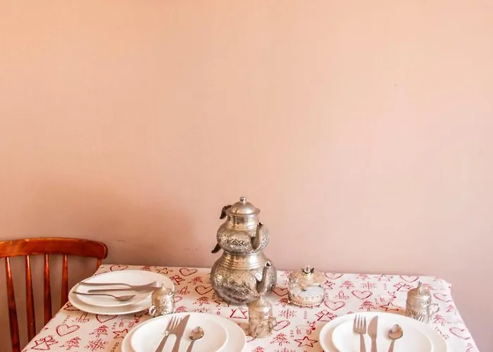 Olympia\'S Apartment